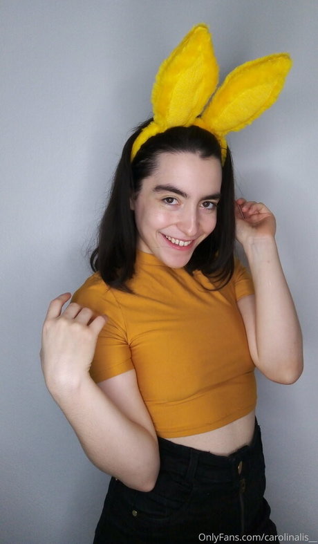 vicavitoria nude model archive