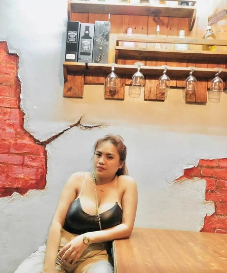 Joycen Artus pornstar naked photos