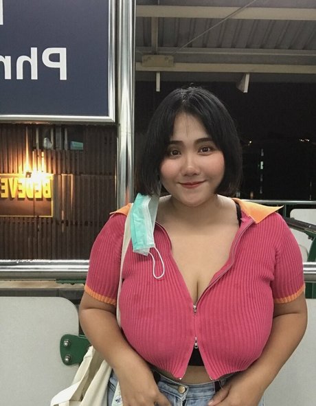 Phiromya Pangyouk pornstar nude photo