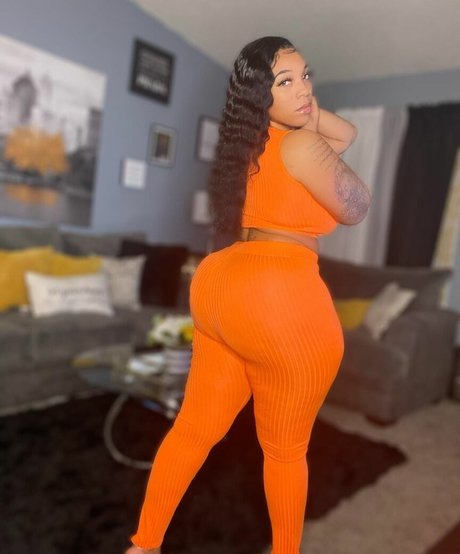 TheeMsRobinson free pornstar pic