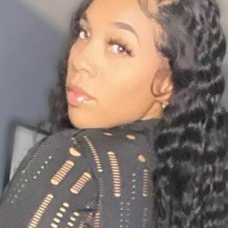 TheeMsRobinson xxx model image