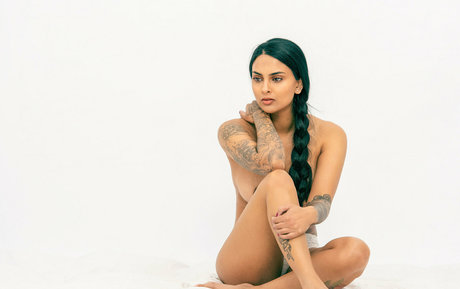 depani star free pics