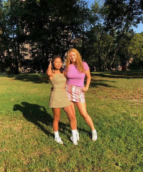 meakelena hot pornstar photos