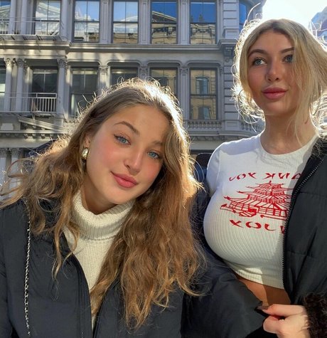 meakelena nice star gallery