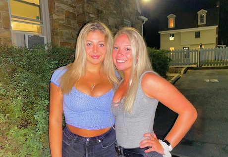 meakelena sex star image