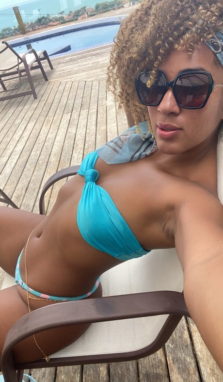 Rubia Gabi hot actress pictures