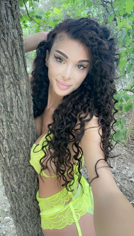 Bigdicktrannynicole pornstar perfect gallery