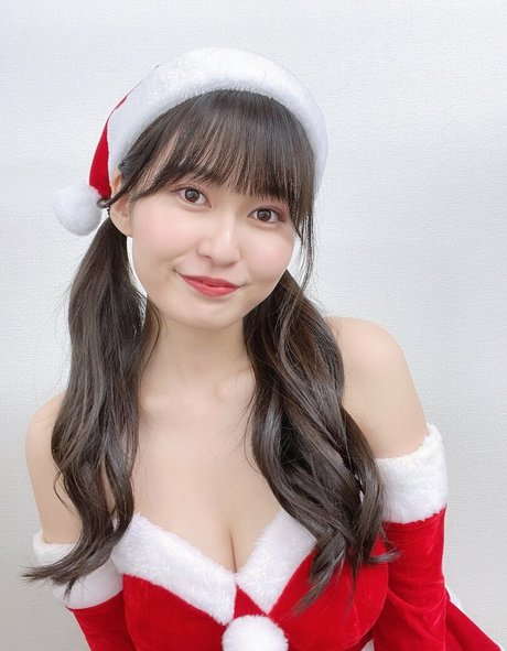 Ichika Miri model adult photo