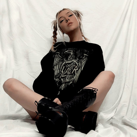 Ohkailno model sexy pictures