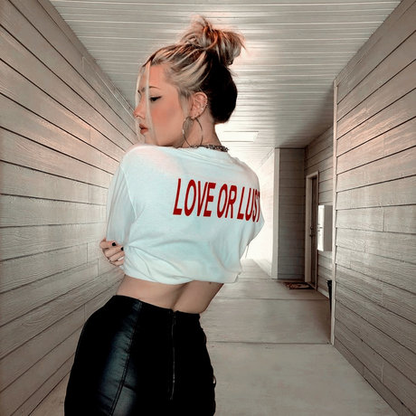 Ohkailno adult actress galleries