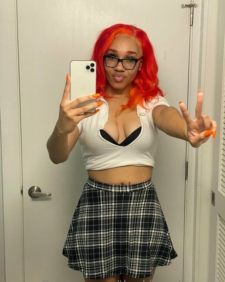 thechleopatrapaige nudes star gallery