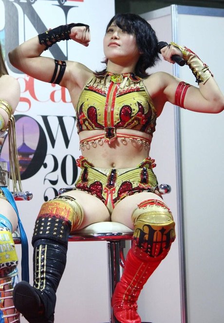 WomenJoshi pornstar sexy photo