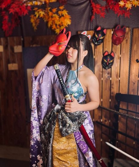 WomenJoshi model erotic pictures