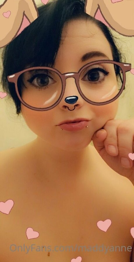 madianne star hd img