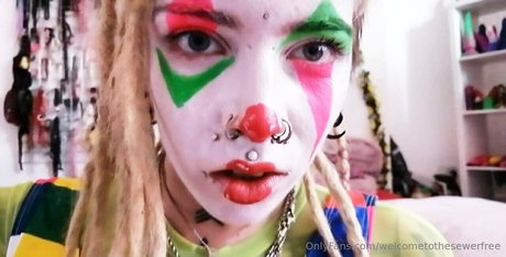 welcometothesewerfree exclusive star photos