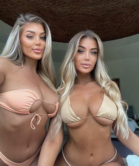 Jessica Gale And Evegale porn model images