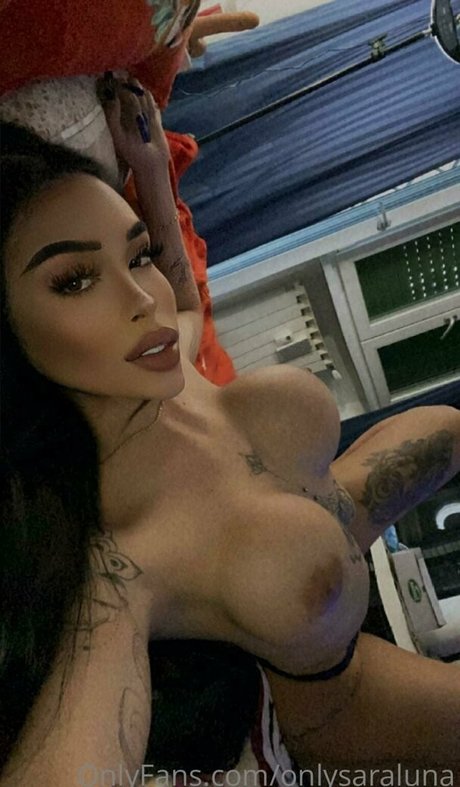 Sara Luna model adult archive