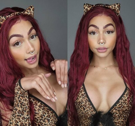 Stellasamore pornographic actress photos