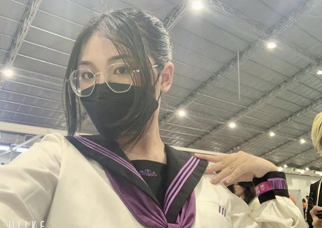 Azure Chan pornographic actress photos