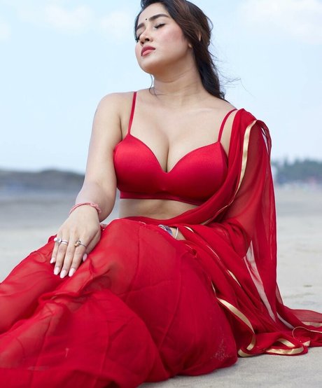 Sofia Ansari nice pornstar gallery