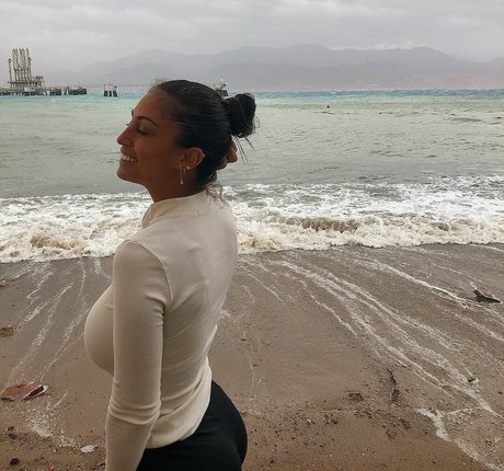 Shahar Halaf model naked image