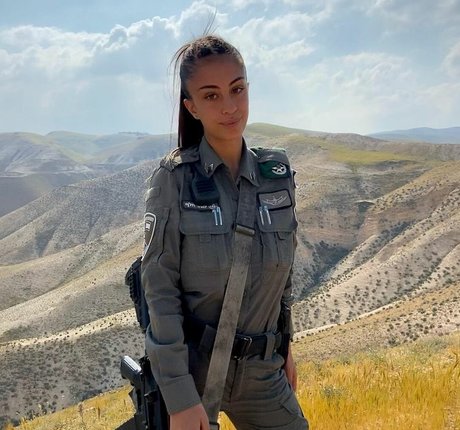 Shahar Halaf model hot archive