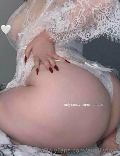 avalilyfree star sexy image