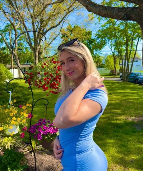 Kayla A model perfect pic