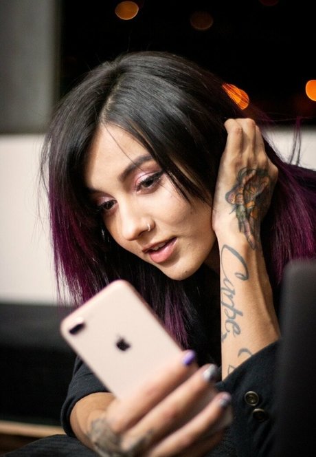 sunmoonlia nudes actress photos