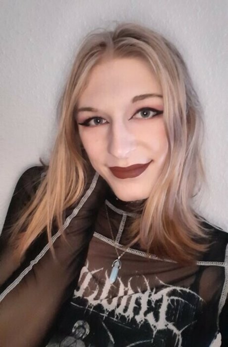 Lenathelicious porn model pictures