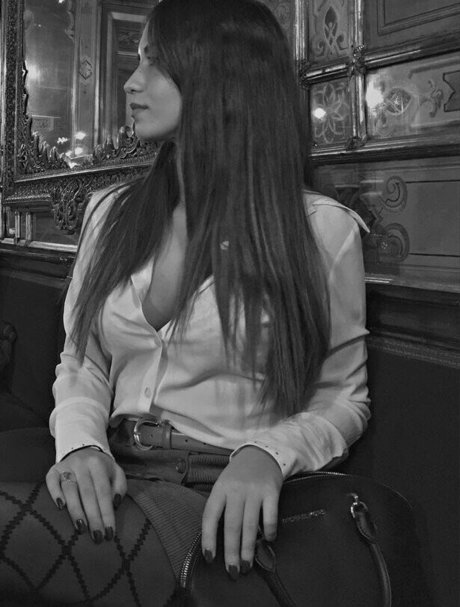 Demi Aggelopoulou model sexy picture