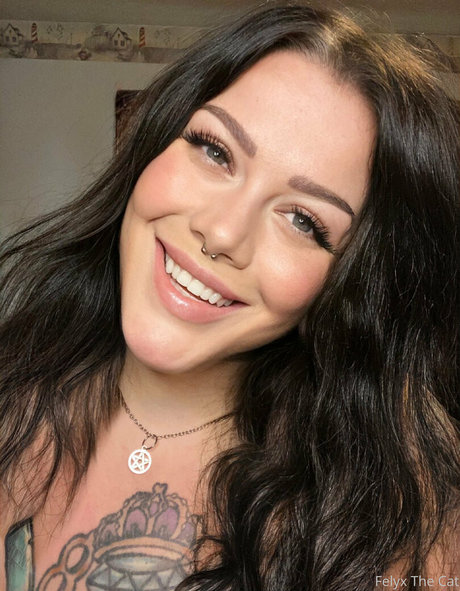 felyxthecat star nude pic