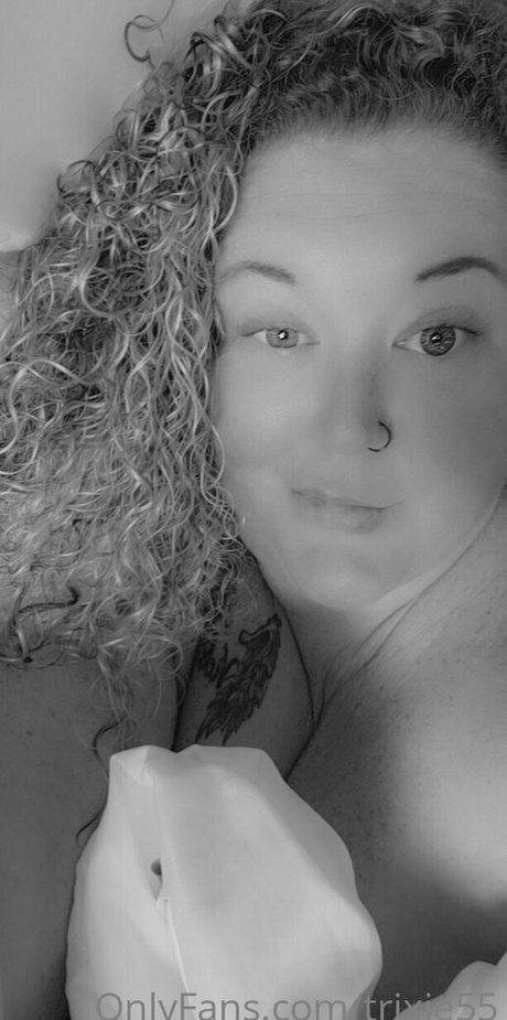 trixie55 nudes model images