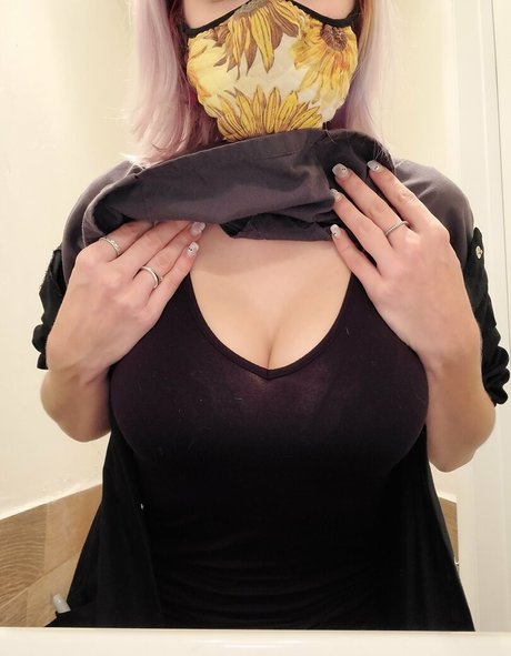 lacywindsor nice pornstar photos