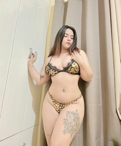 Ara Belle high quality star pics