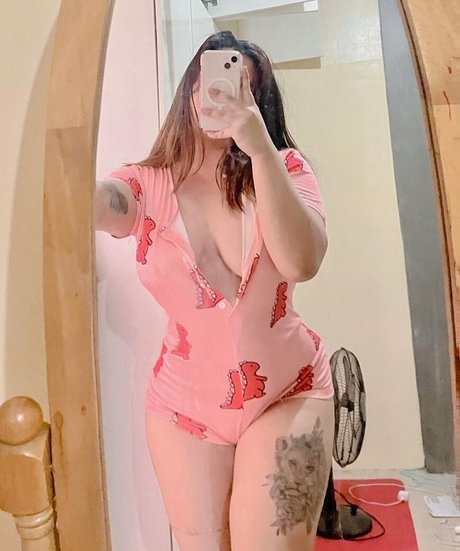 Ara Belle adult actress pictures