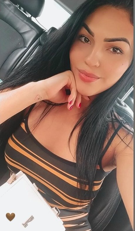 Sofia Santtos model free image