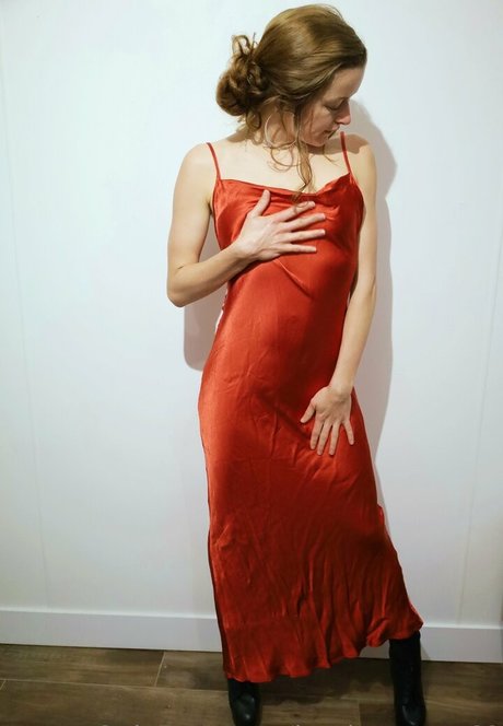 jessiegeorgex beautiful actress pic