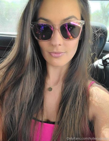 college asian onlyfans top pictures