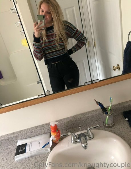 knaughtycouple pornstar nudes photo