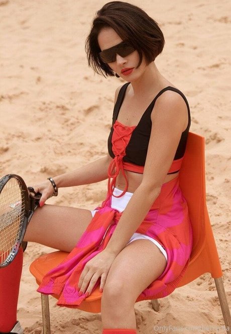 berryrita nudes actress picture