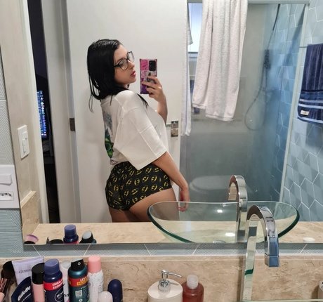 leni sla hot pornstar gallery