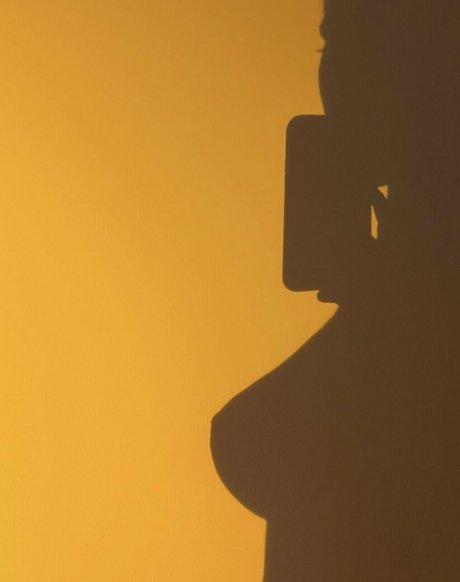 taylerhills pornstar pretty photo