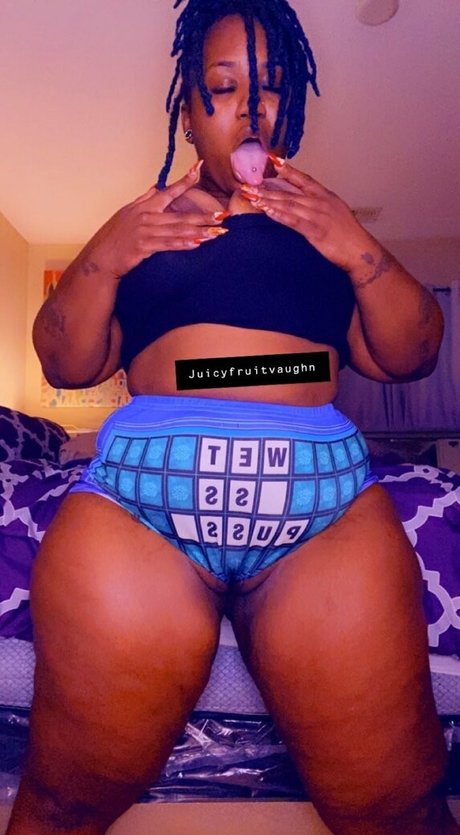 juicyfruitvaughn pornstar hd image