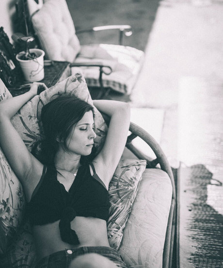 Aylin Tezel sex actress picture