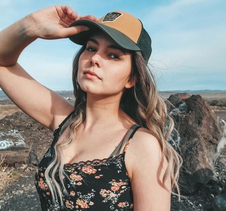 KatyRose9 model sexy image