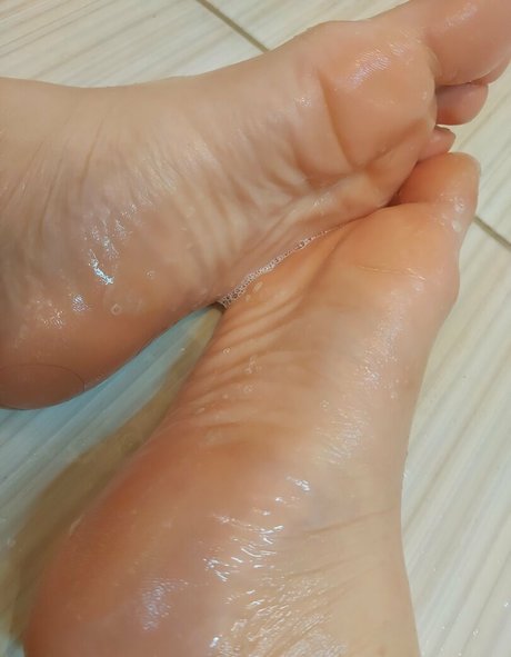 megnificus high quality actress galleries