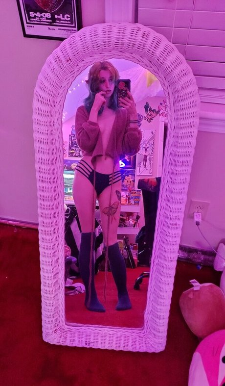 the waaa pornstar naked pic