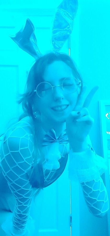 the waaa hot model pic