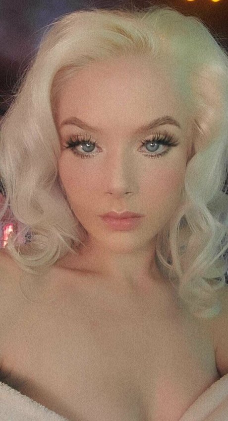 officiallymosh pornstar beautiful pic